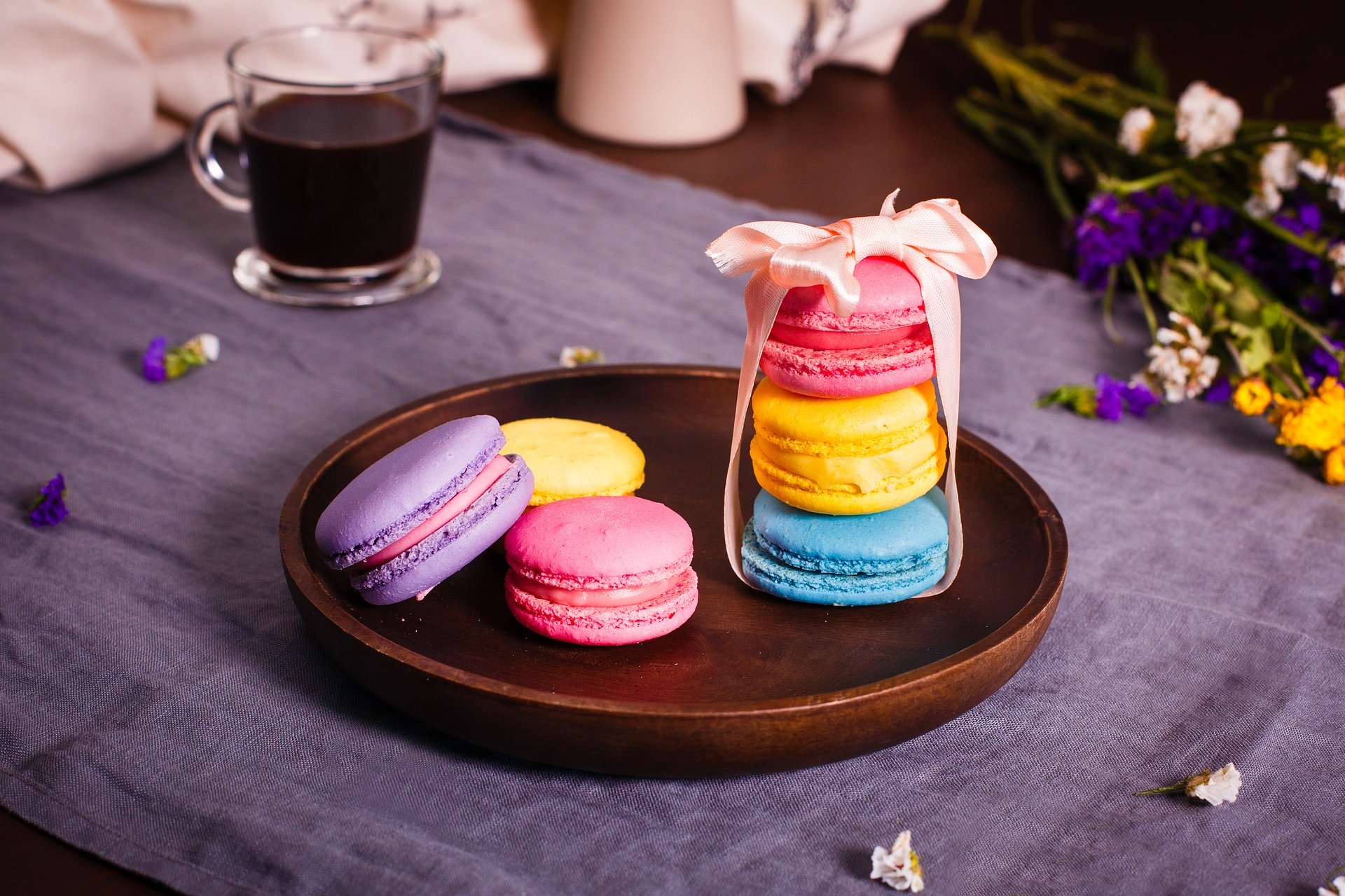 macarons-2897881_1920